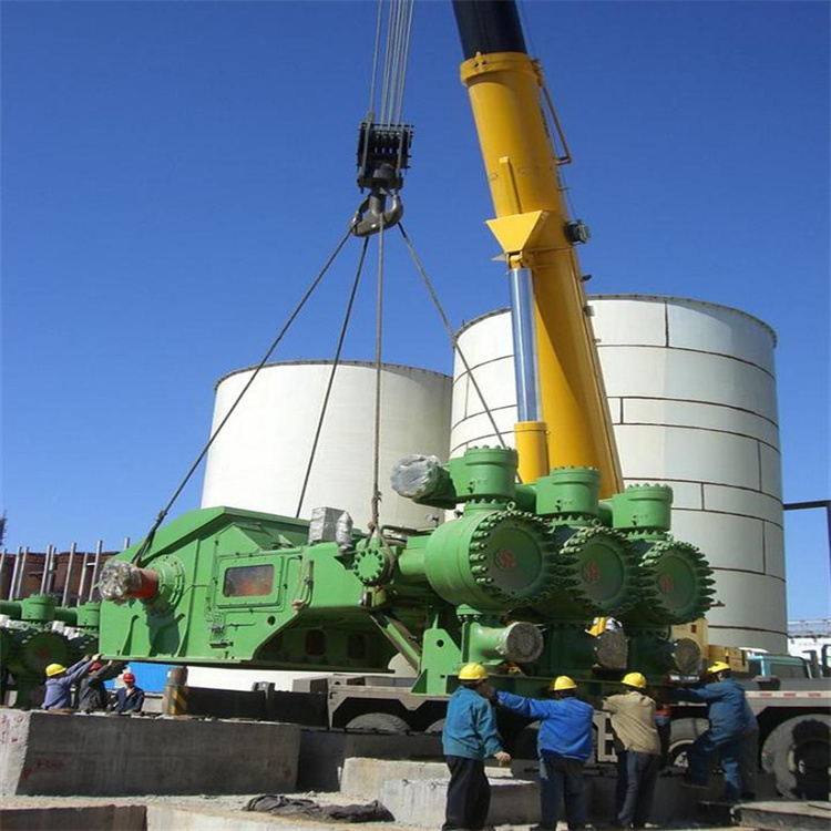 清城2025年出租吊车价位详解：如何选择性价比更高的吊车租赁服务